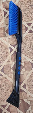 Щетка-скребок DH-011 ХС-003