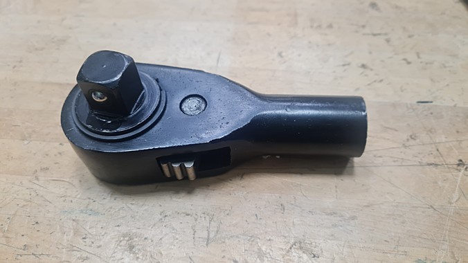 Ключ-трещотка 3/4  под вороток черная